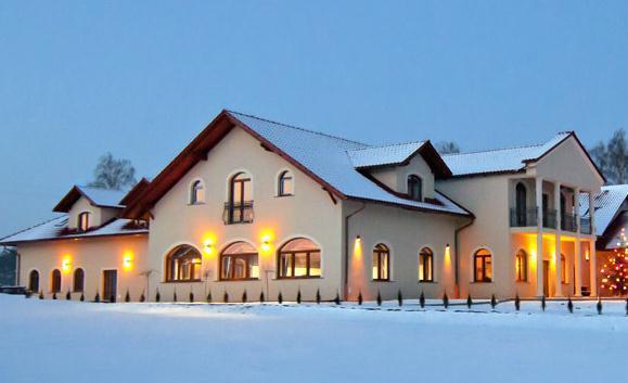 Potocki Dwor Hotel Jędrzejów Buitenkant foto