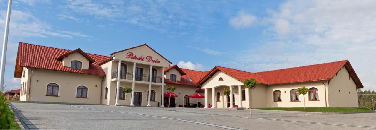 Potocki Dwor Hotel Jędrzejów Buitenkant foto